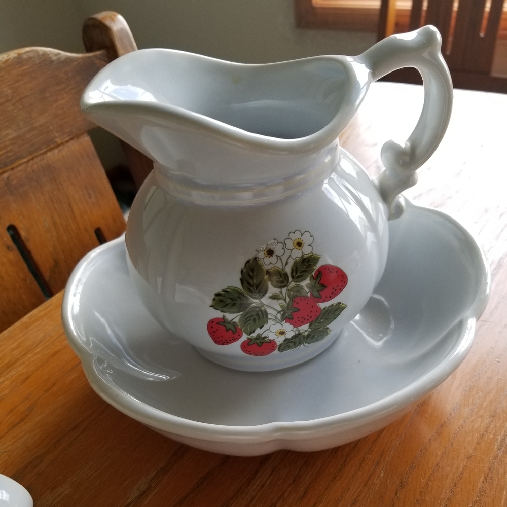 Ceramic water pitcher